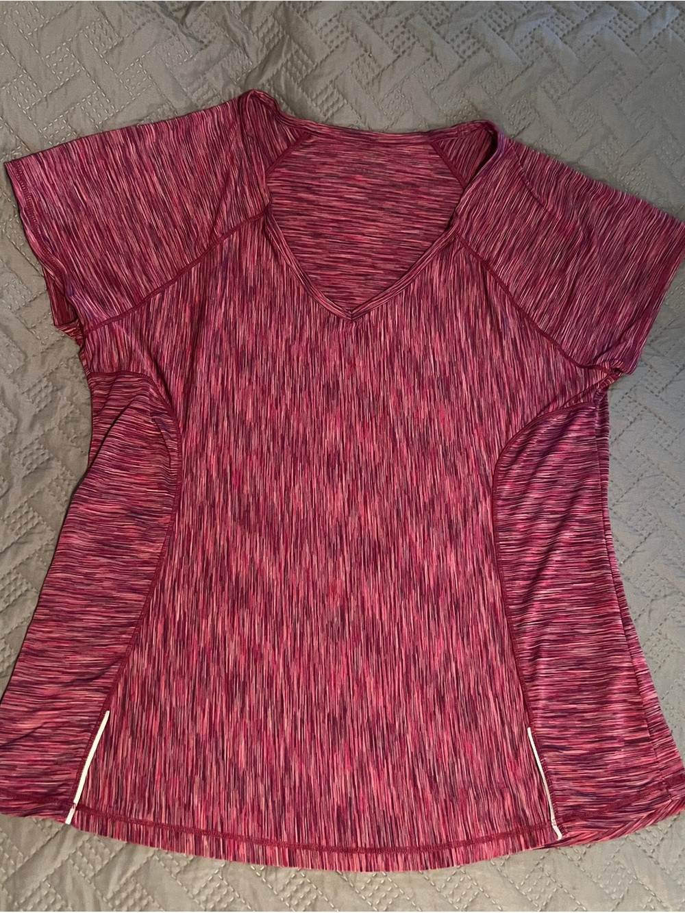 Women's Heathered Pink Short-Sleeve V-Neck Tee